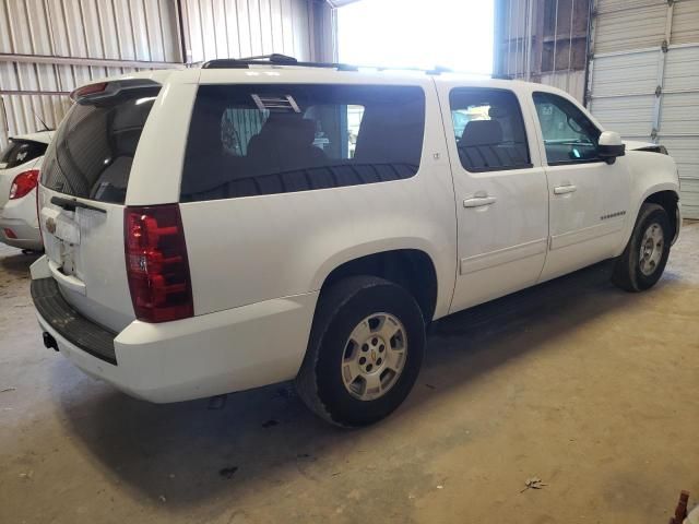 2014 Chevrolet Suburban C1500 LT