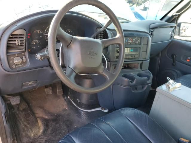 2000 Chevrolet Astro