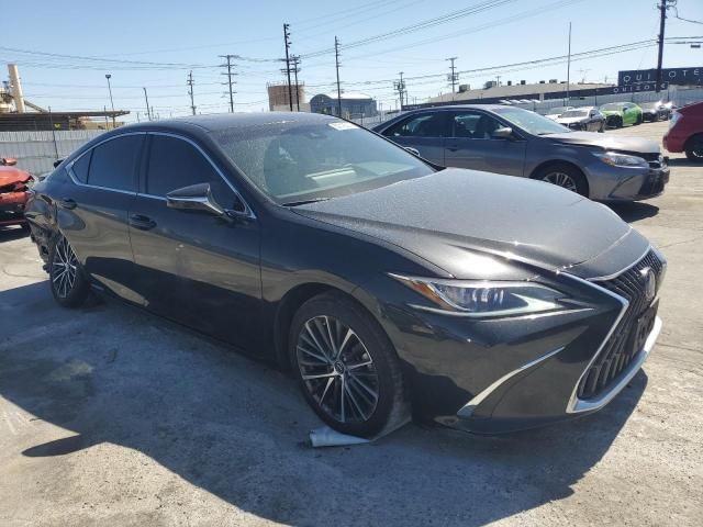 2022 Lexus ES 300H Base