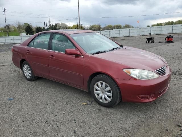 2005 Toyota Camry LE