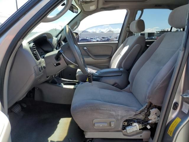 2003 Toyota Sequoia SR5