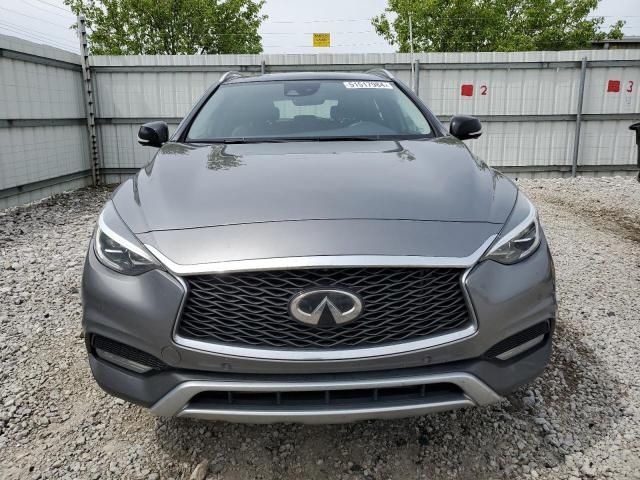 2017 Infiniti QX30 Base