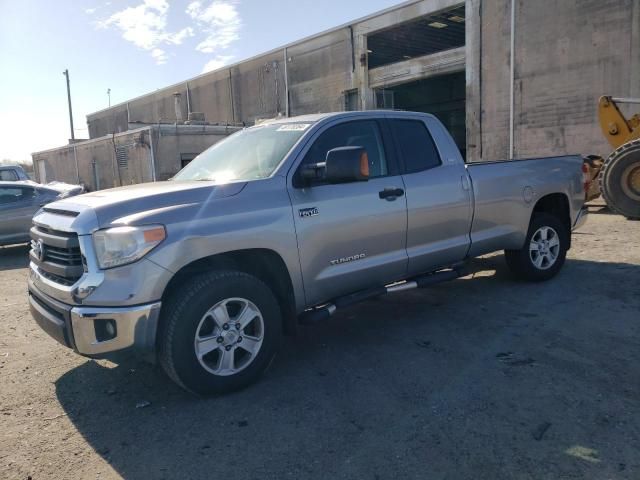 2015 Toyota Tundra Double Cab SR/SR5