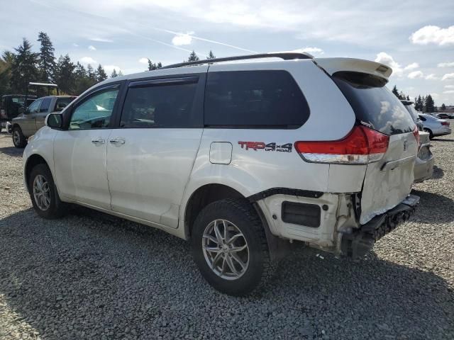 2012 Toyota Sienna XLE