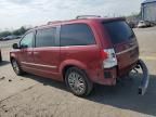 2014 Chrysler Town & Country Touring L