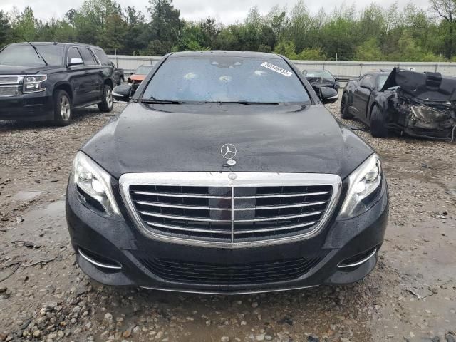 2015 Mercedes-Benz S 550