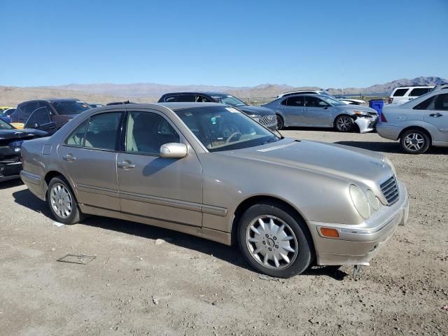 2001 Mercedes-Benz E 320