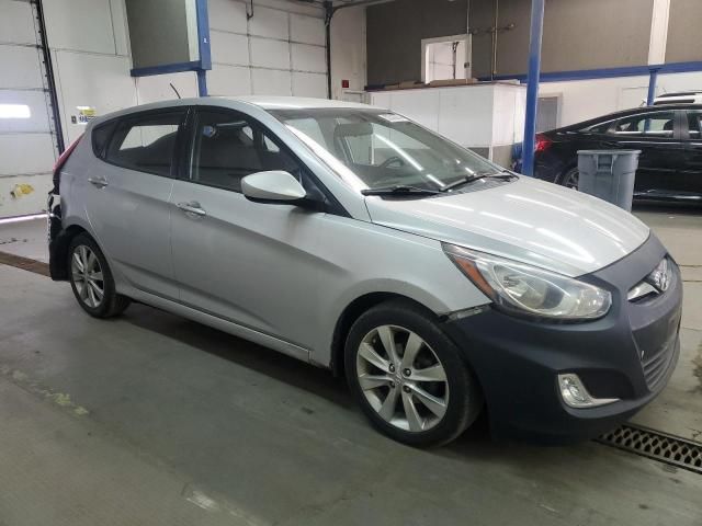 2012 Hyundai Accent GLS