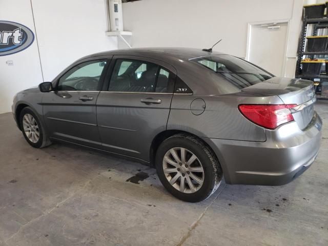 2013 Chrysler 200 Touring