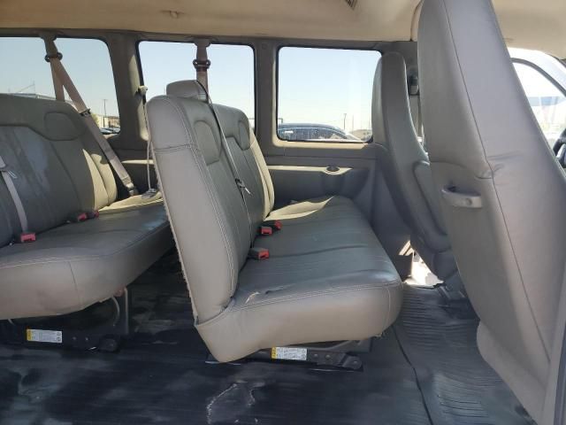 2013 Chevrolet Express G2500 LS