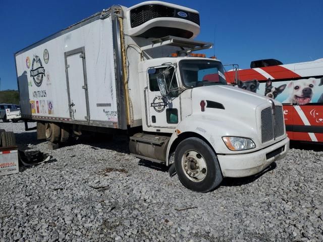 2019 Kenworth Construction T270