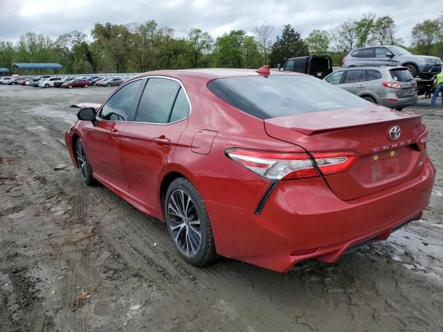 2020 Toyota Camry SE