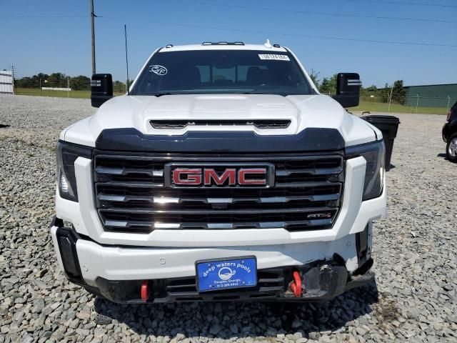 2024 GMC Sierra K2500 AT4