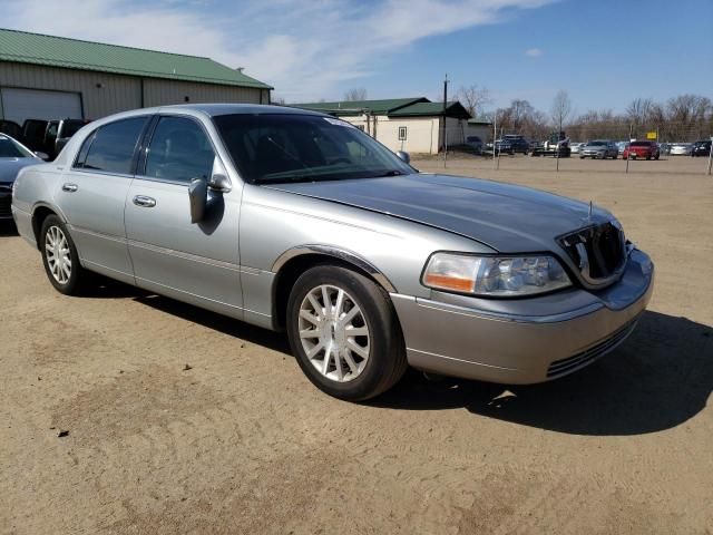 2006 Lincoln Town Car Signature