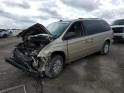 Salvage cars for sale from Copart Earlington, KY: 2005 Chrysler Town & Country LX