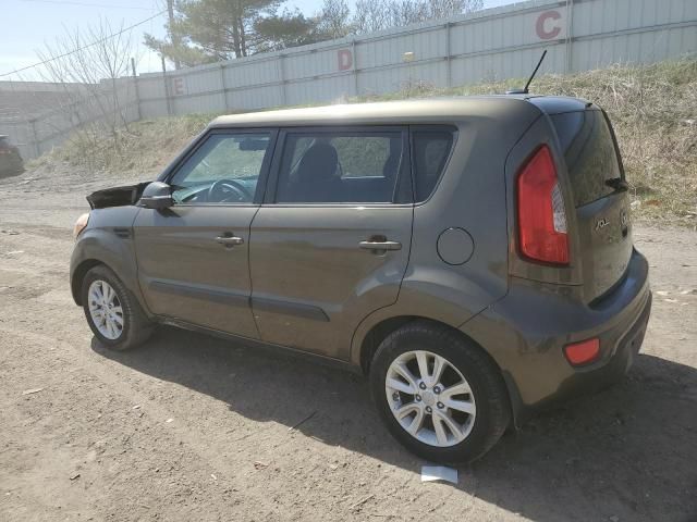 2013 KIA Soul +