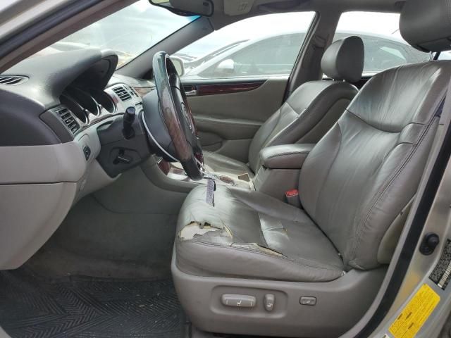 2004 Lexus ES 330