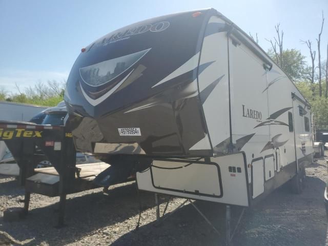 2015 Keystone Laredo