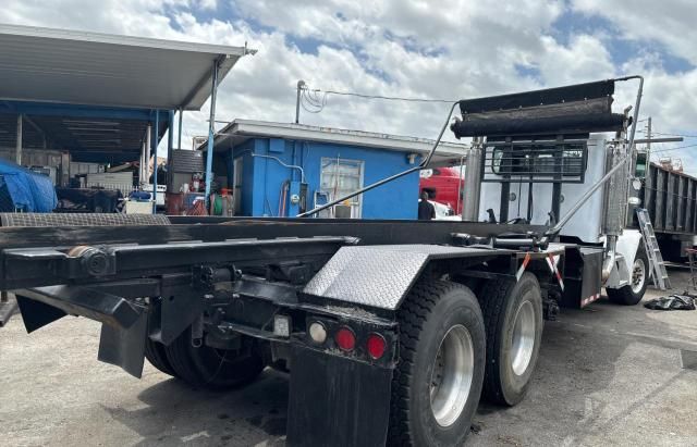 2003 Peterbilt 357