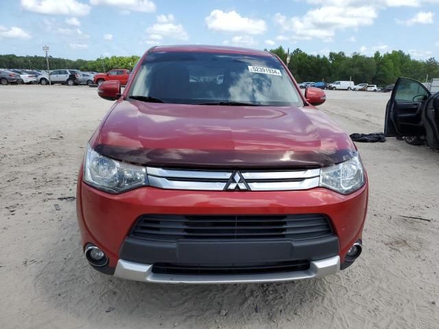 2015 Mitsubishi Outlander SE