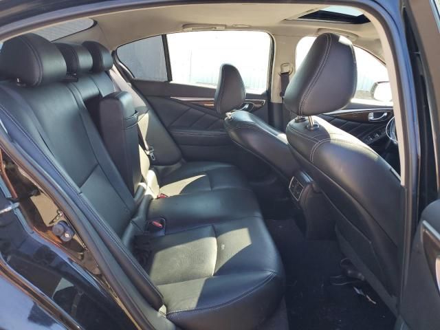 2015 Infiniti Q50 Base