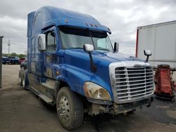 Salvage trucks for sale at Moraine, OH auction: 2016 Freightliner Cascadia 125