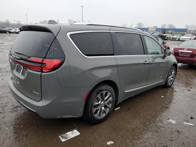 2022 Chrysler Pacifica Hybrid Pinnacle