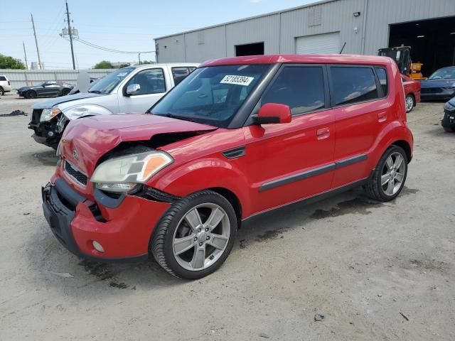 2010 KIA Soul +