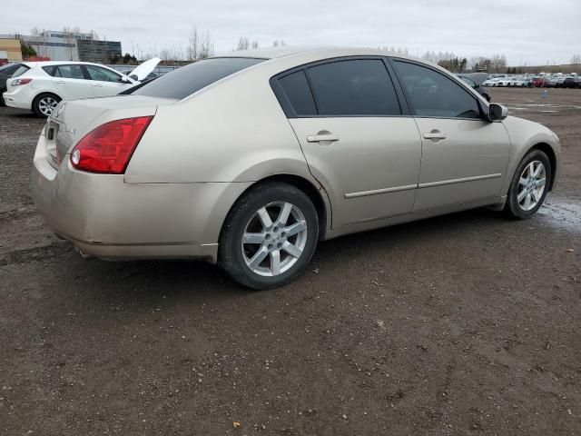 2004 Nissan Maxima SE