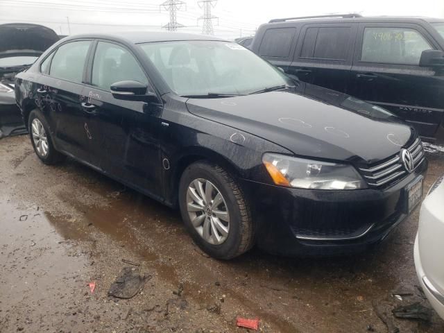 2015 Volkswagen Passat S