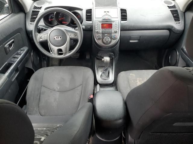 2011 KIA Soul +