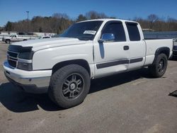 Buy Salvage Cars For Sale now at auction: 2006 Chevrolet Silverado K1500