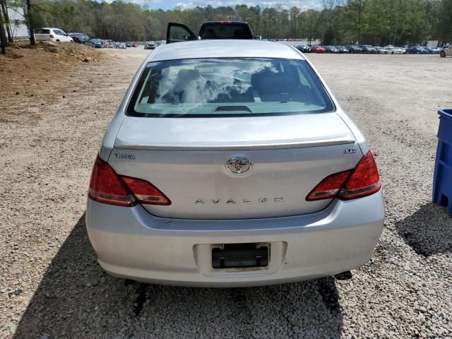 2006 Toyota Avalon XL