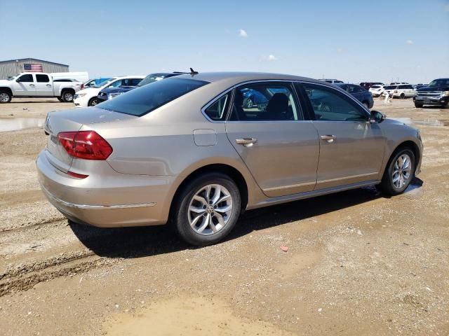 2016 Volkswagen Passat S