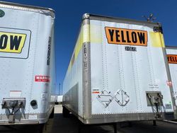 Salvage trucks for sale at Elgin, IL auction: 2003 Wabash TRA Rdbhpc