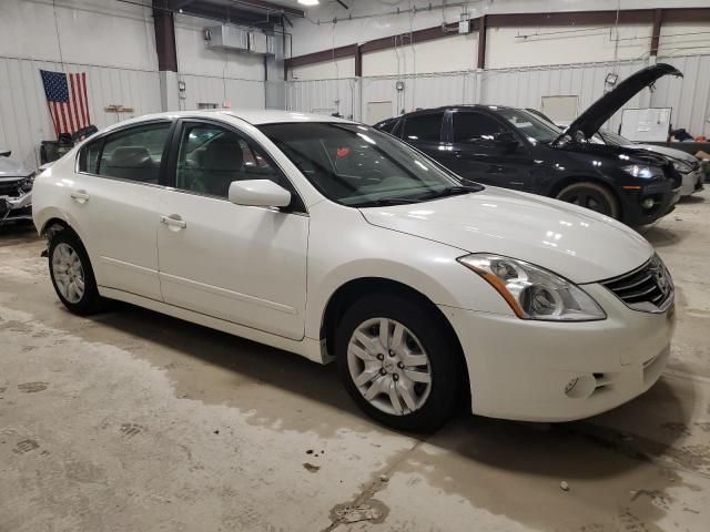 2010 Nissan Altima Base