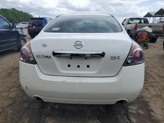 2010 Nissan Altima Base