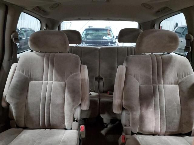 2001 Toyota Sienna LE