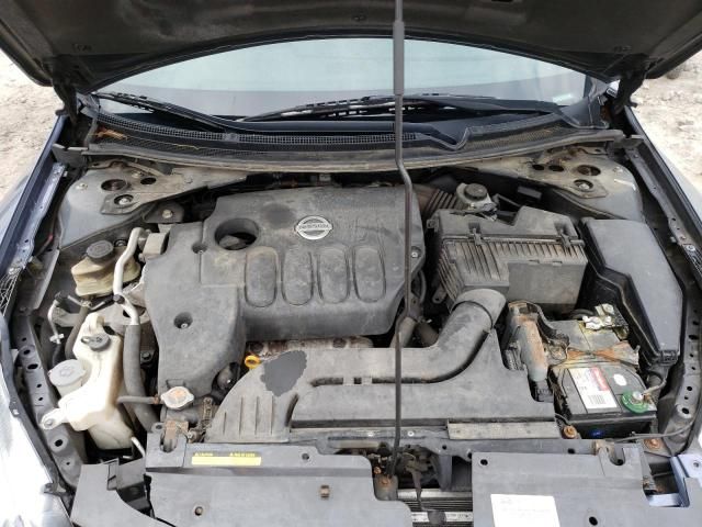 2010 Nissan Altima Base