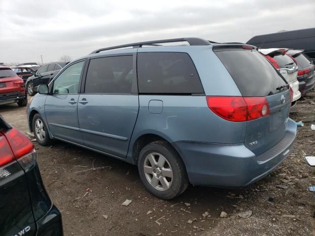 2009 Toyota Sienna CE