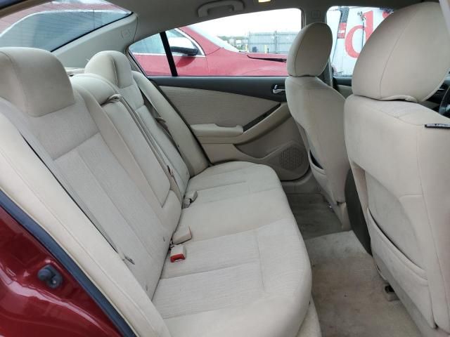 2010 Nissan Altima Base