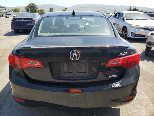 2013 Acura ILX Hybrid Tech