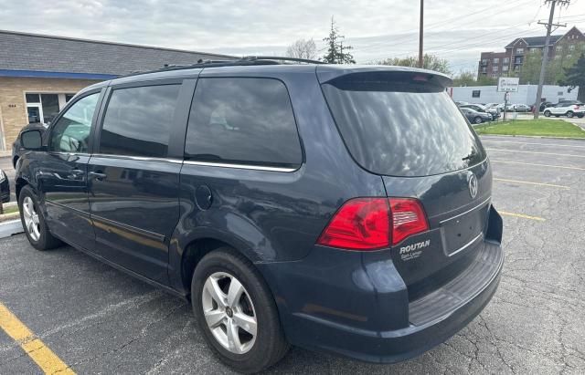 2009 Volkswagen Routan SE