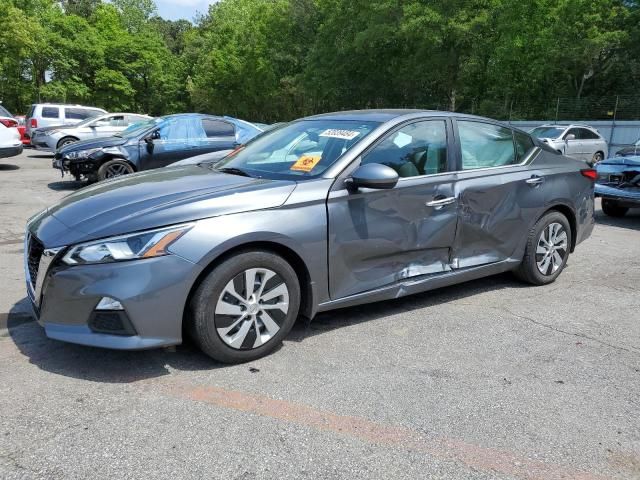 2019 Nissan Altima S