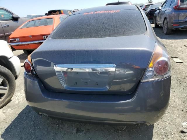 2010 Nissan Altima Base