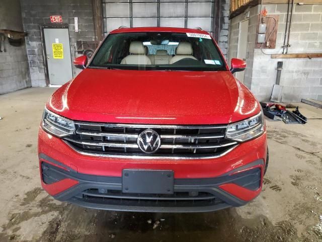 2024 Volkswagen Tiguan SE