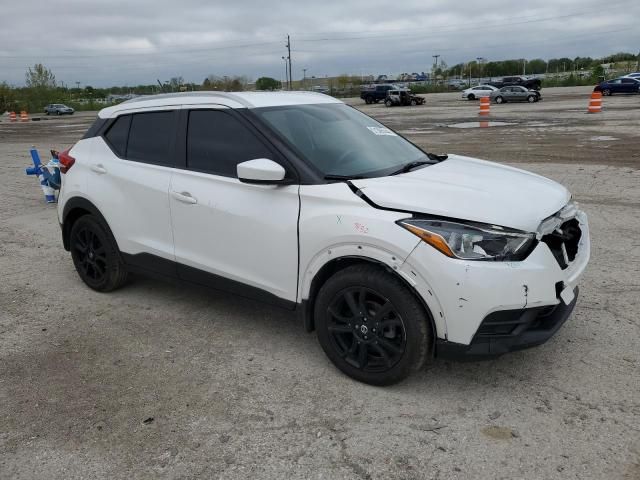 2019 Nissan Kicks S