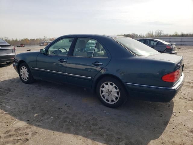 1999 Mercedes-Benz E 320