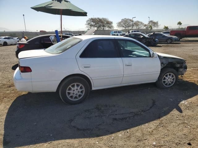 2000 Toyota Camry CE