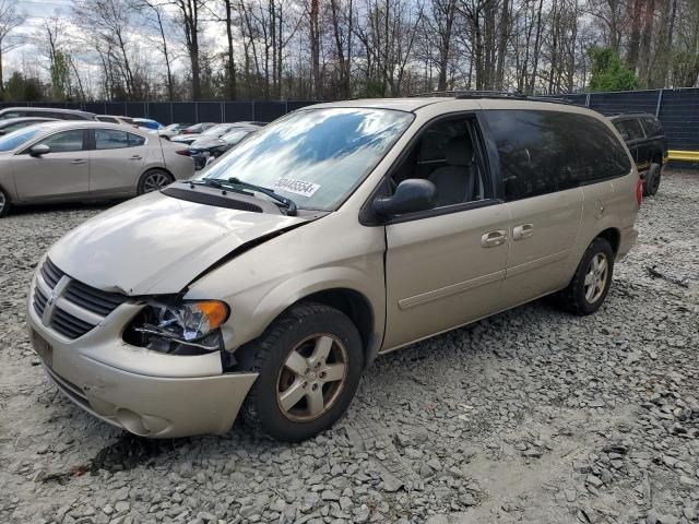 2005 Dodge Grand Caravan SXT